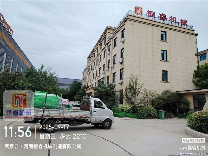 恒睿液力喷播机启程沙特，助力海外生态建设新征程