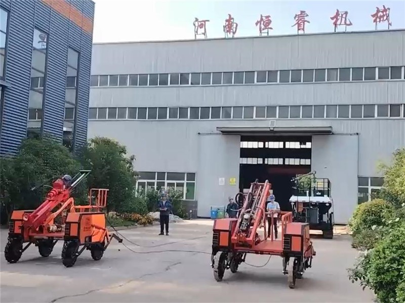 恒睿爬坡钻机：90 度碎石坡作业难题的解决方案，助力施工效率翻倍