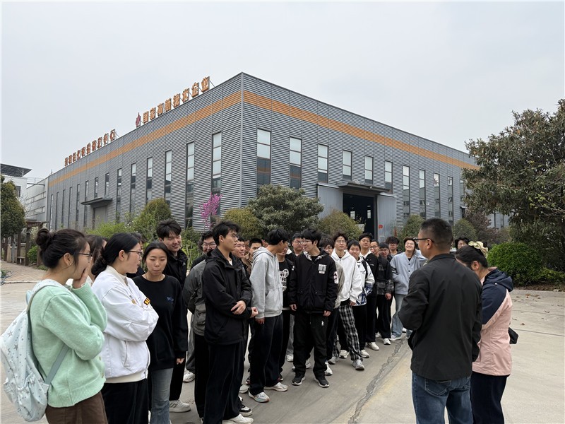 恒睿机械携手黄河交通学院 沉浸式研学搭建产教融合新桥梁