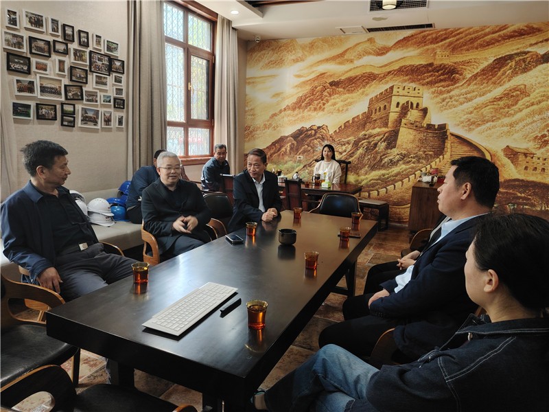 政教企协同发力，恒睿机械携手农大教授，共绘武陟农机发展新蓝图