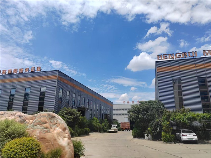 恒睿喷播机生产厂家｜深耕生态修复二十多年，提供设备与工程一体化解决方案