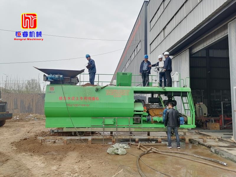 植生水泥土专用喷播机，高陡岩石边坡复绿解决基质脱落板结难题